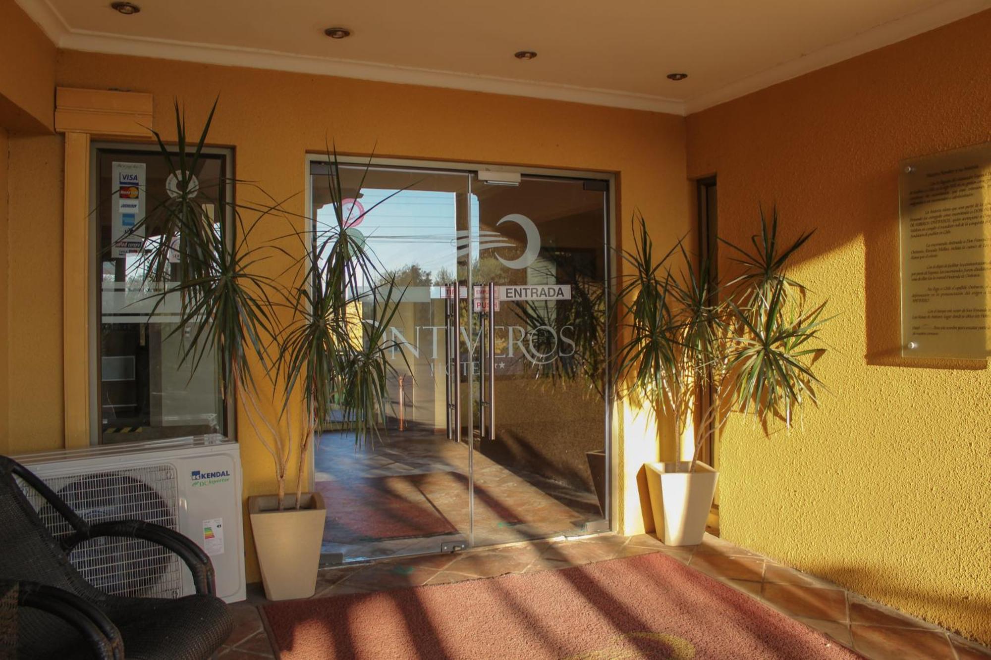 Hotel Ontiveros San Fernando Extérieur photo