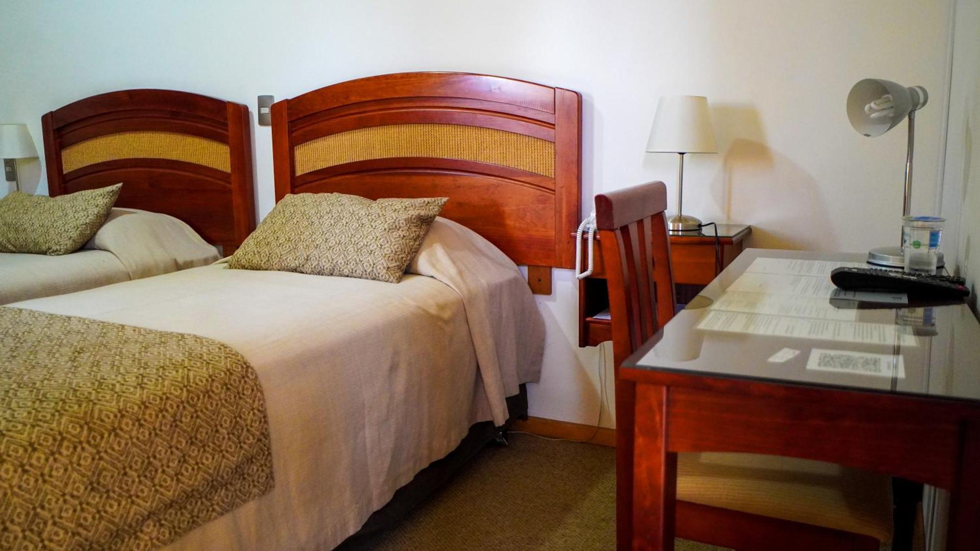 Hotel Ontiveros San Fernando Extérieur photo